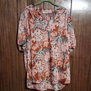 Entro Floral Blouse in Pink and Green